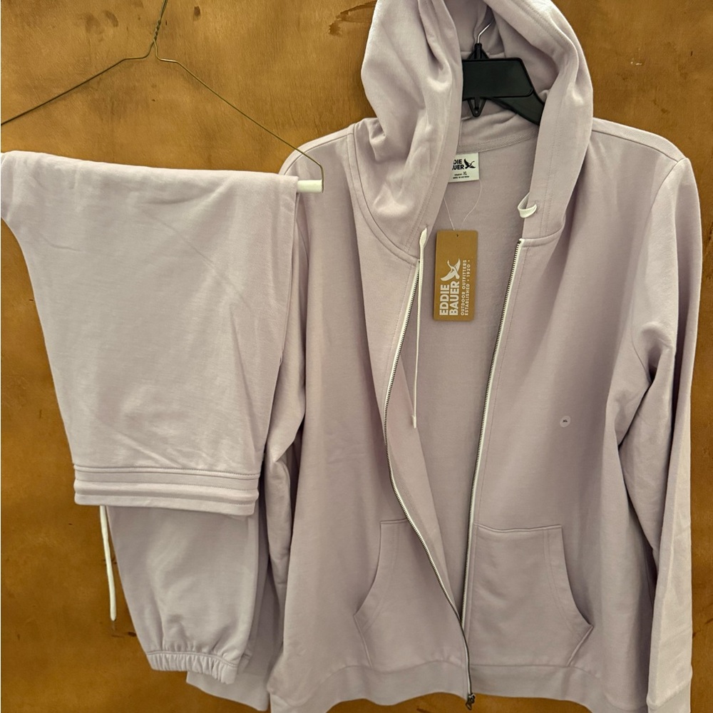 Eddie Bauer Lounge Set – Hoodie (XL) + Joggers (L) – Brand New With Tags